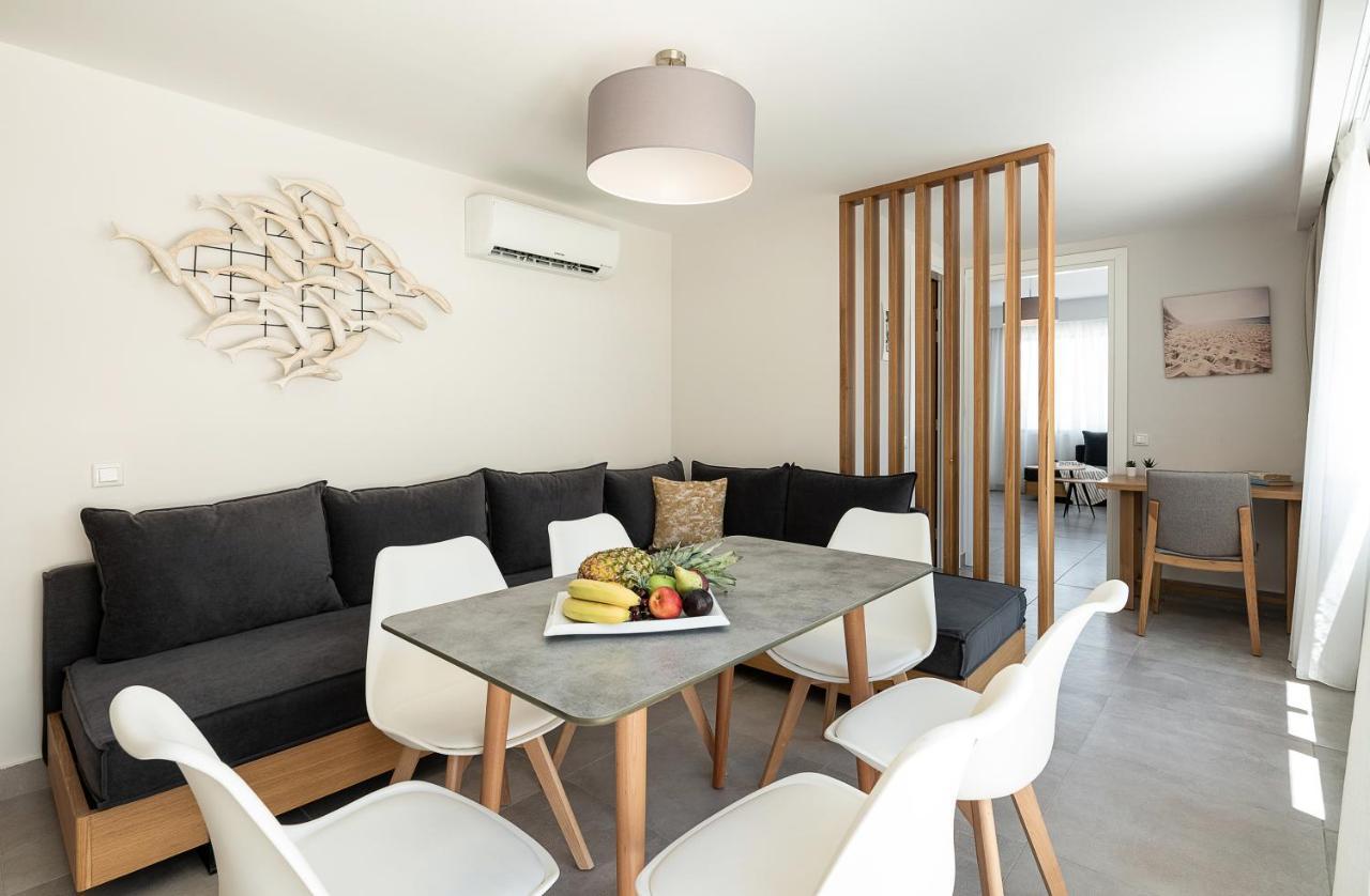 Agia Marina Theros Apartments المظهر الخارجي الصورة